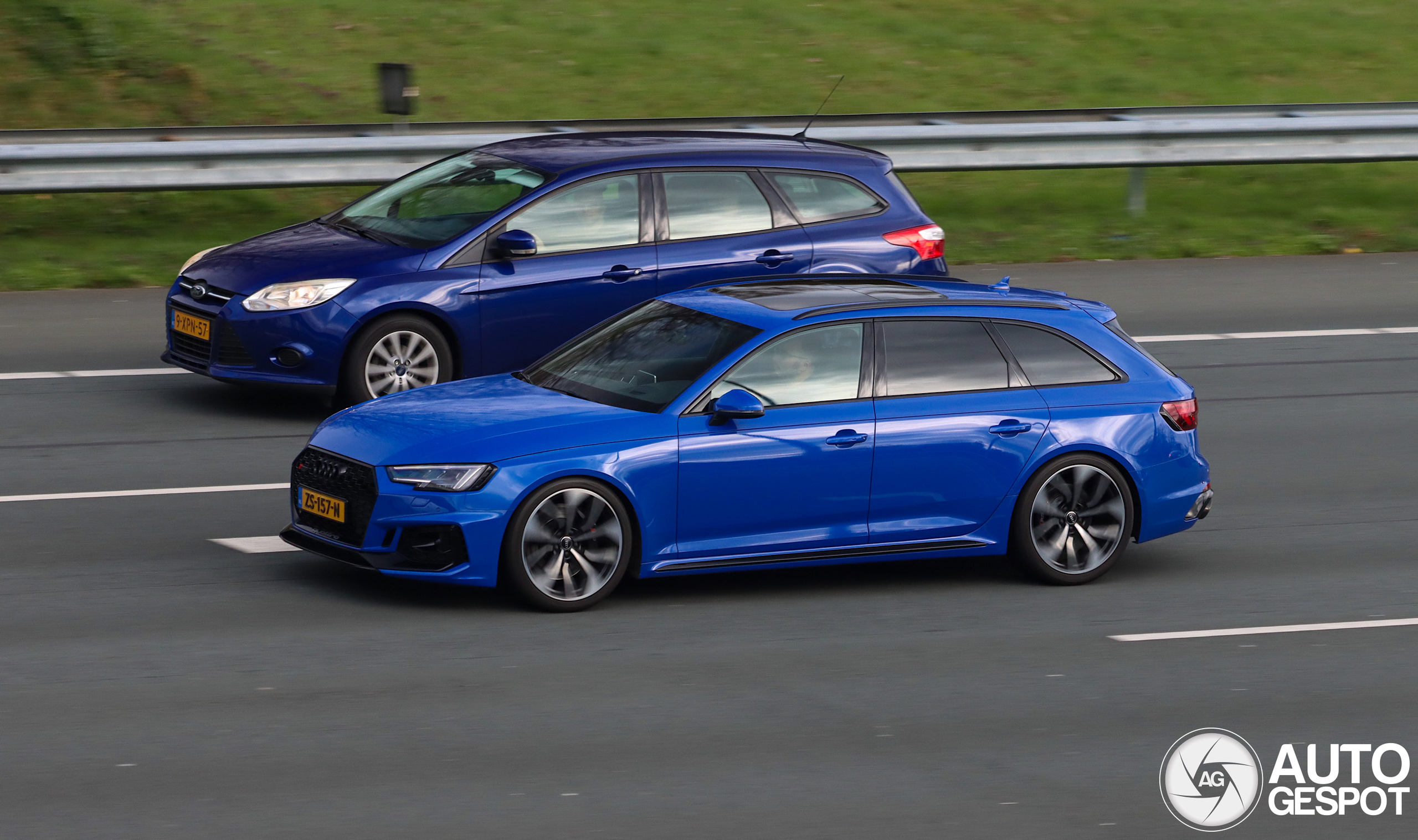 Audi RS4 Avant B9