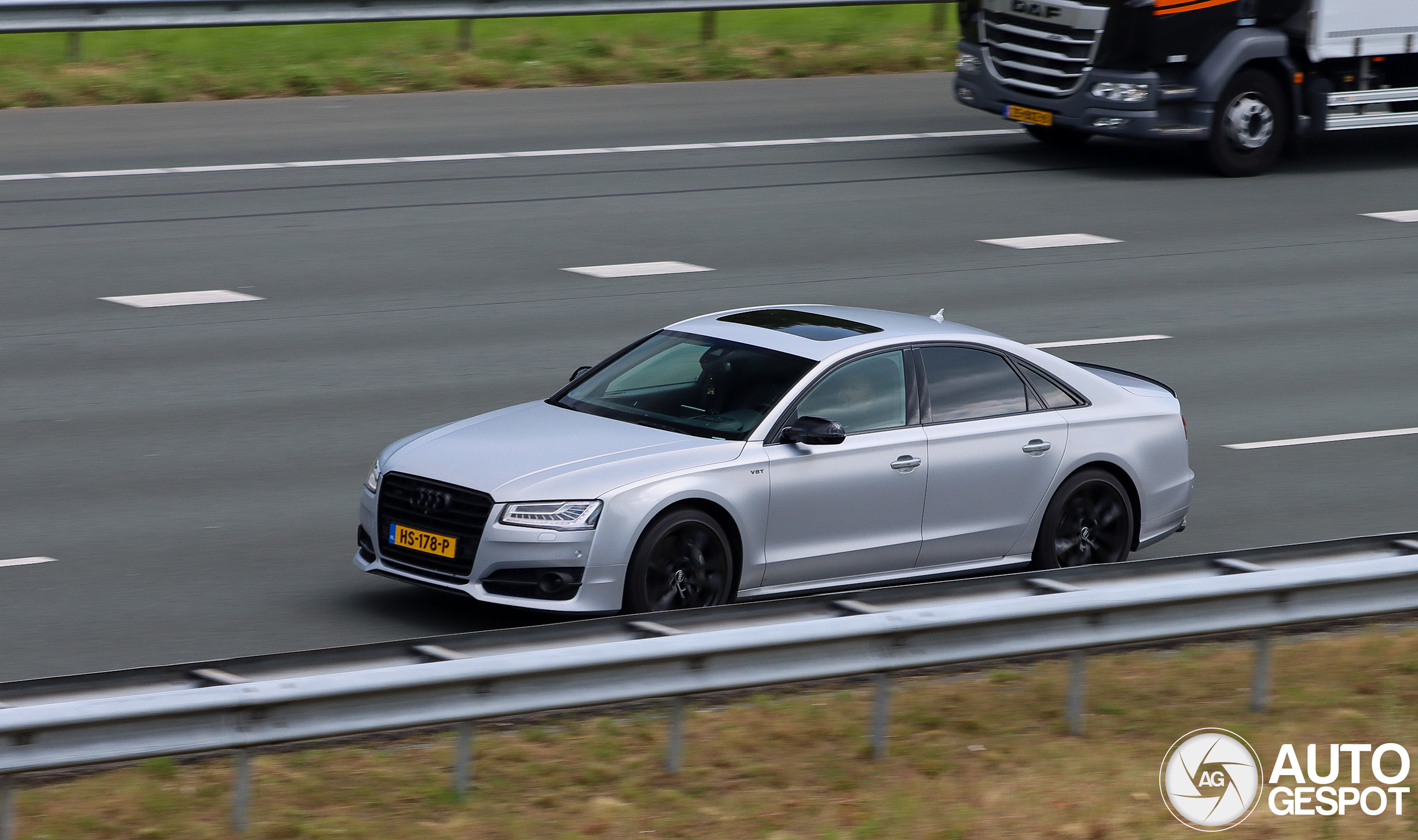 Audi S8 D4 Plus