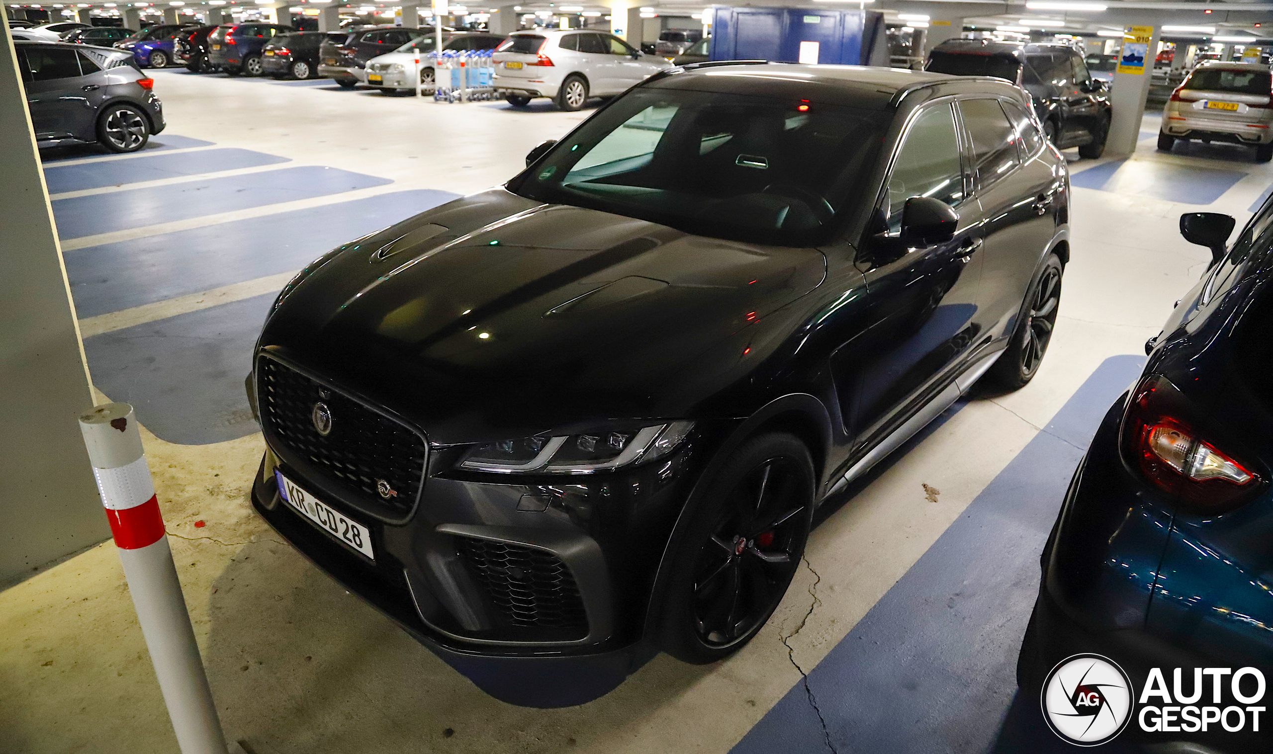 Jaguar F-PACE SVR 2021