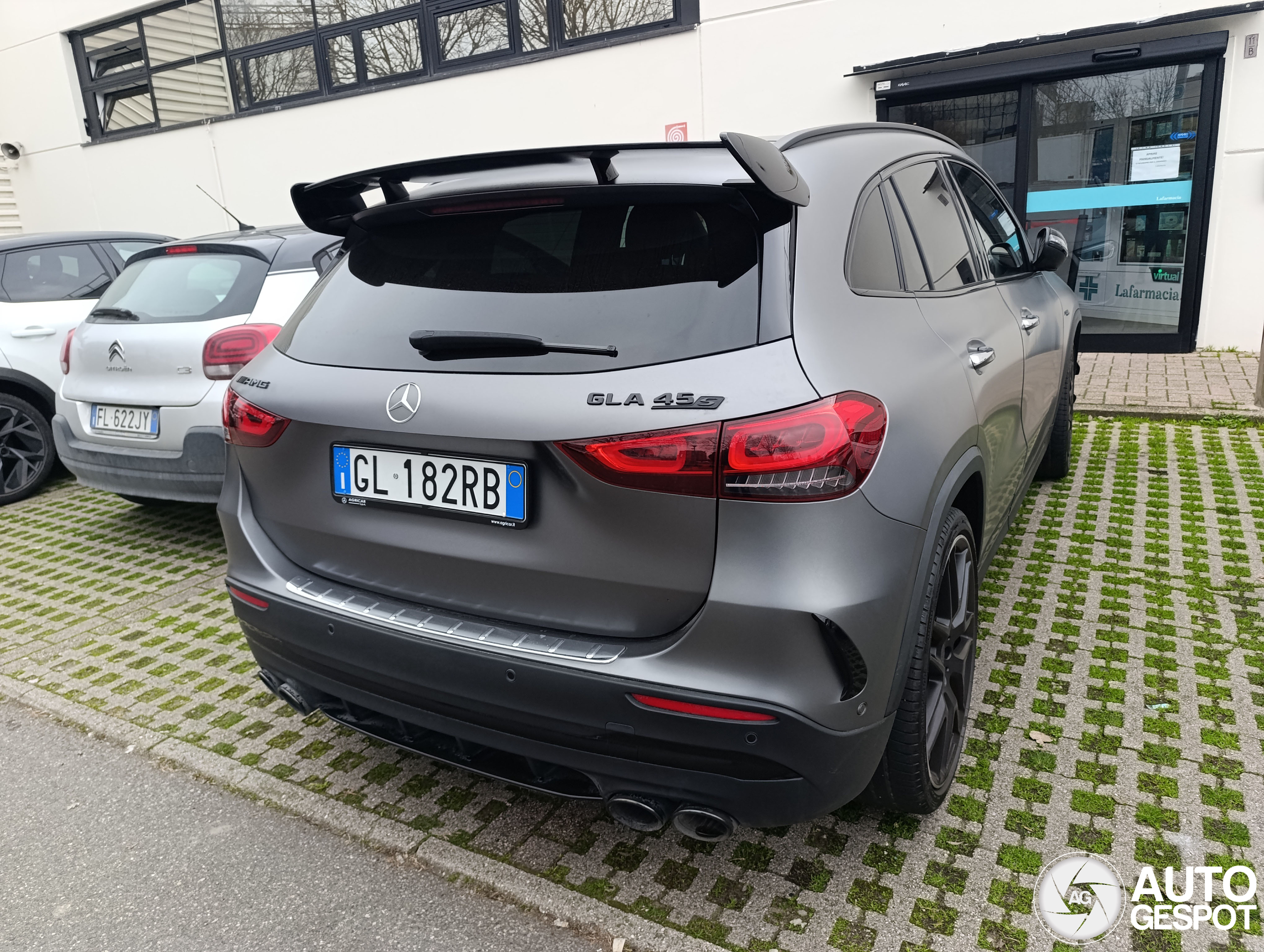 Mercedes-AMG GLA 45 S 4MATIC+ H247