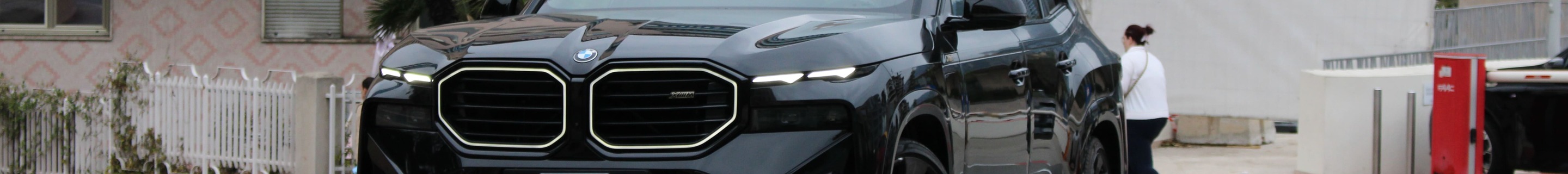 BMW XM G09