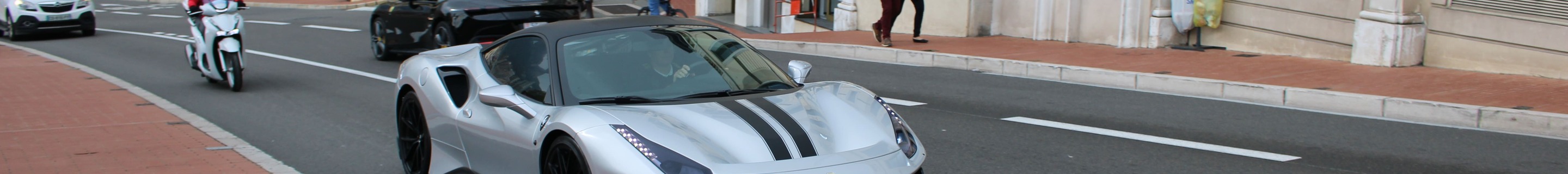 Ferrari 488 Pista