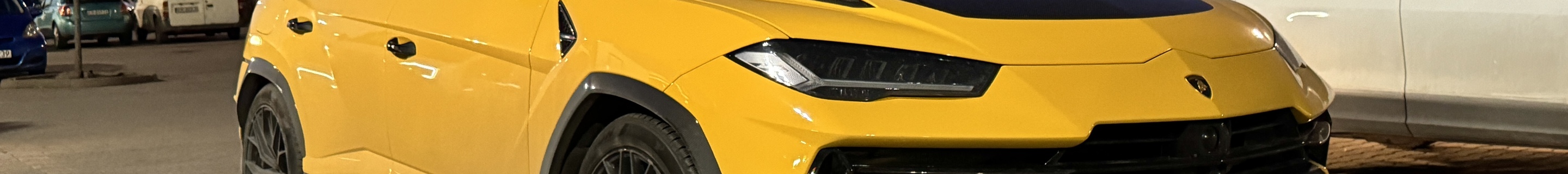 Lamborghini Urus Performante