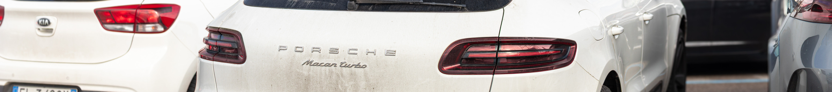 Porsche 95B Macan Turbo MkI