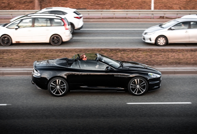 Aston Martin DBS Volante