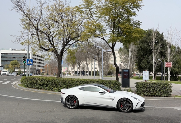Aston Martin Vantage 2024