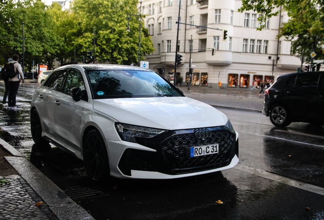 Audi RS3 Sportback 8Y 2025