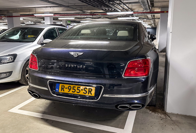Bentley Flying Spur Hybrid