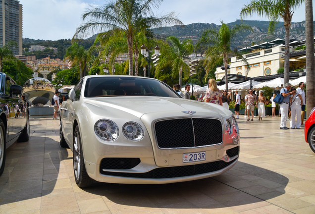 Bentley Flying Spur V8 S