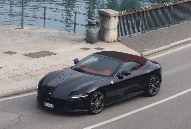 Ferrari Roma Spider