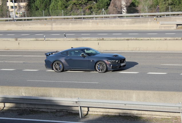 Ford Mustang Dark Horse 2024