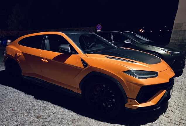 Lamborghini Urus Performante