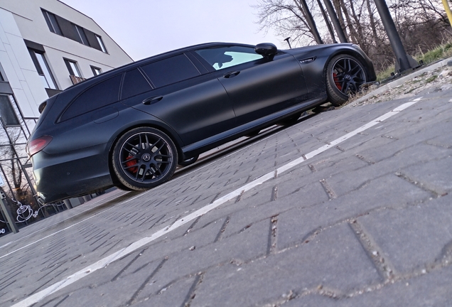 Mercedes-AMG E 63 S Estate S213