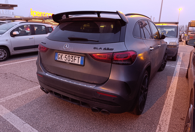 Mercedes-AMG GLA 45 S 4MATIC+ H247