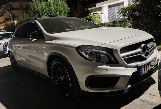 Mercedes-AMG GLA 45 X156