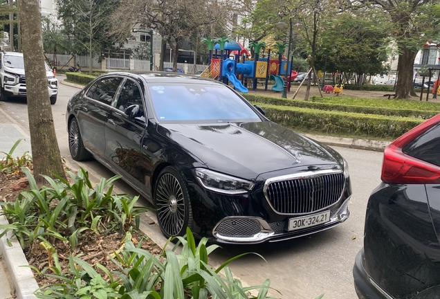 Mercedes-Maybach S 680 X223