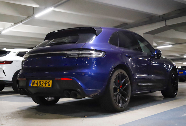 Porsche 95B Macan GTS MkIII