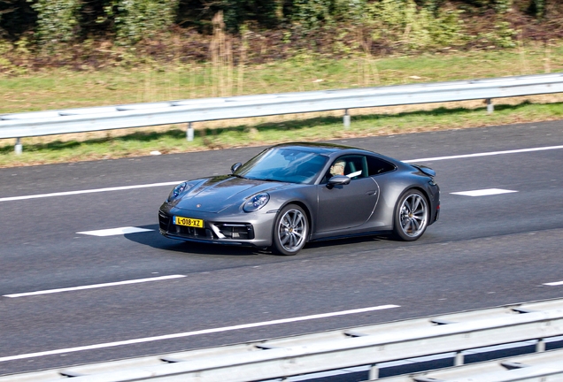 Porsche 992 Carrera 4S MkI