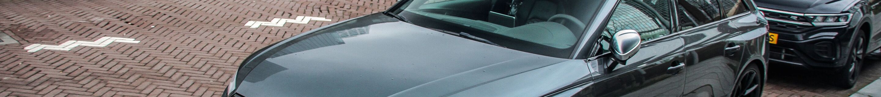 Audi RS4 Avant B9