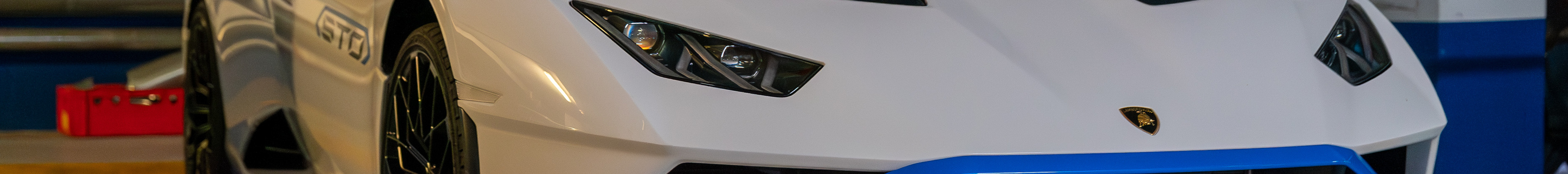 Lamborghini Huracán LP640-2 STO