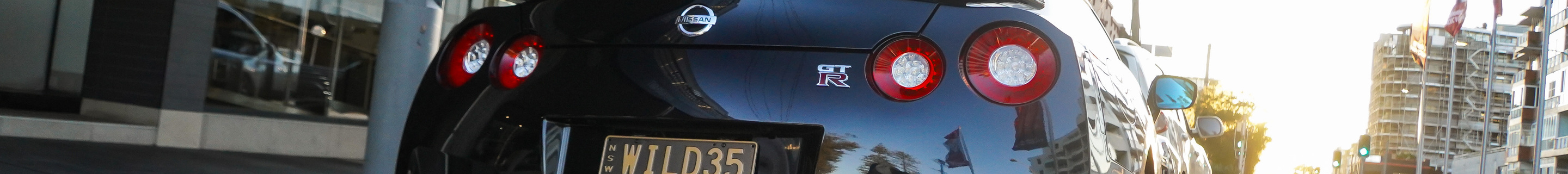 Nissan GT-R 2011