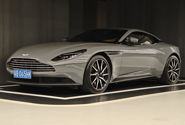 Aston Martin DB11 V8