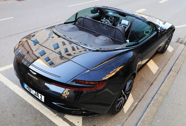 Aston Martin DB11 V8 Volante