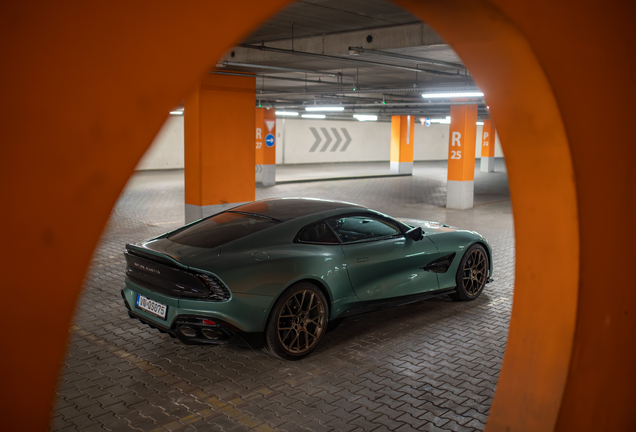Aston Martin Vanquish 2025