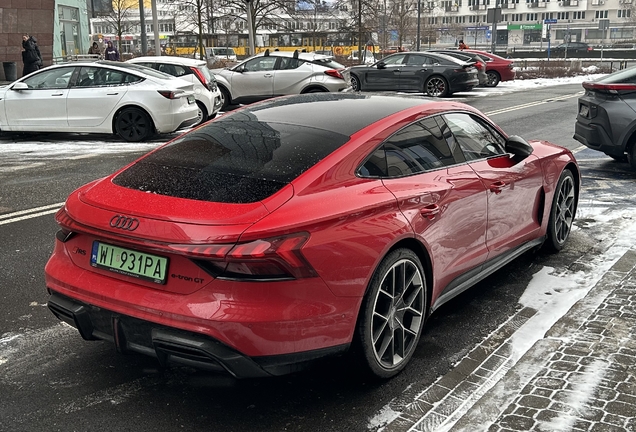 Audi RS E-Tron GT 2025
