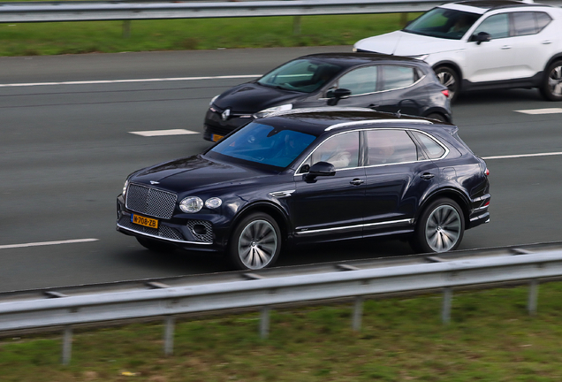 Bentley Bentayga Hybrid 2021 First Edition