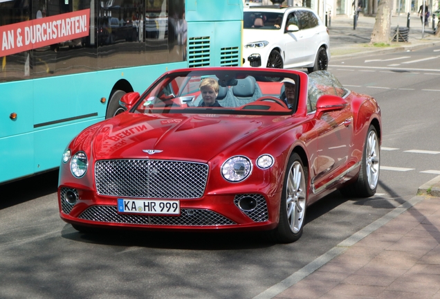 Bentley Continental GTC 2019