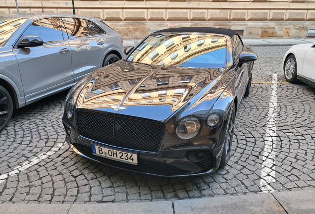 Bentley Continental GTC Speed 2021