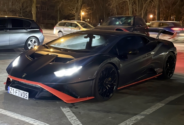 Lamborghini Huracán LP640-2 STO