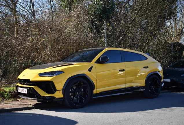 Lamborghini Urus Performante