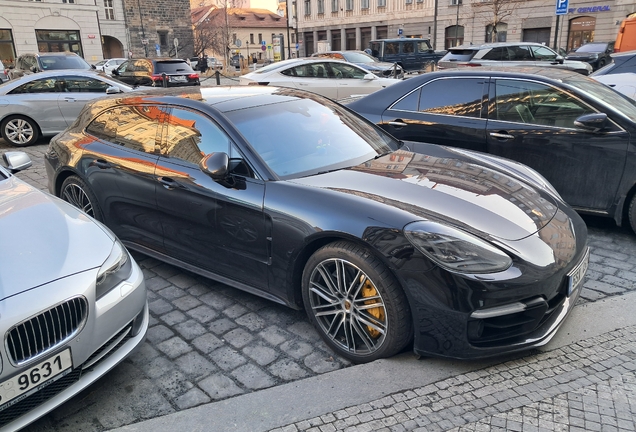 Porsche 971 Panamera Turbo Sport Turismo
