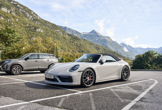 Porsche 992 Carrera 4S Cabriolet MkI