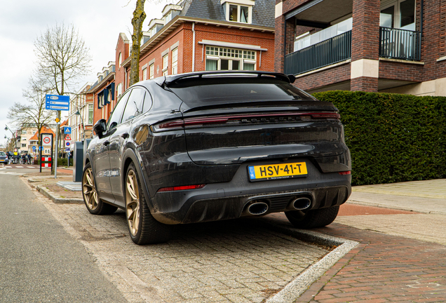 Porsche Cayenne Coupé Turbo E-Hybrid