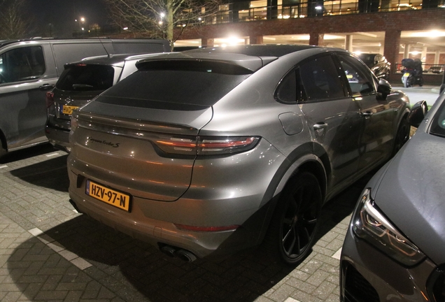 Porsche Cayenne Coupé Turbo S E-Hybrid