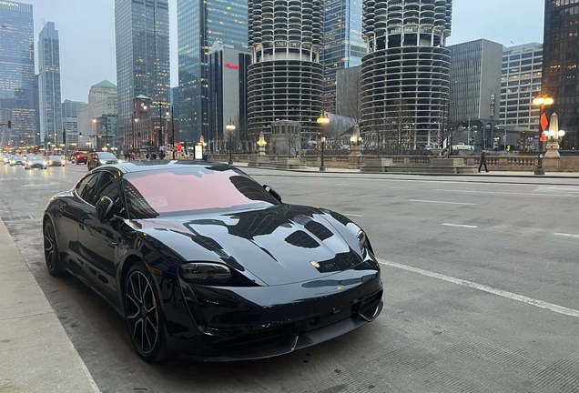 Porsche Taycan Turbo S