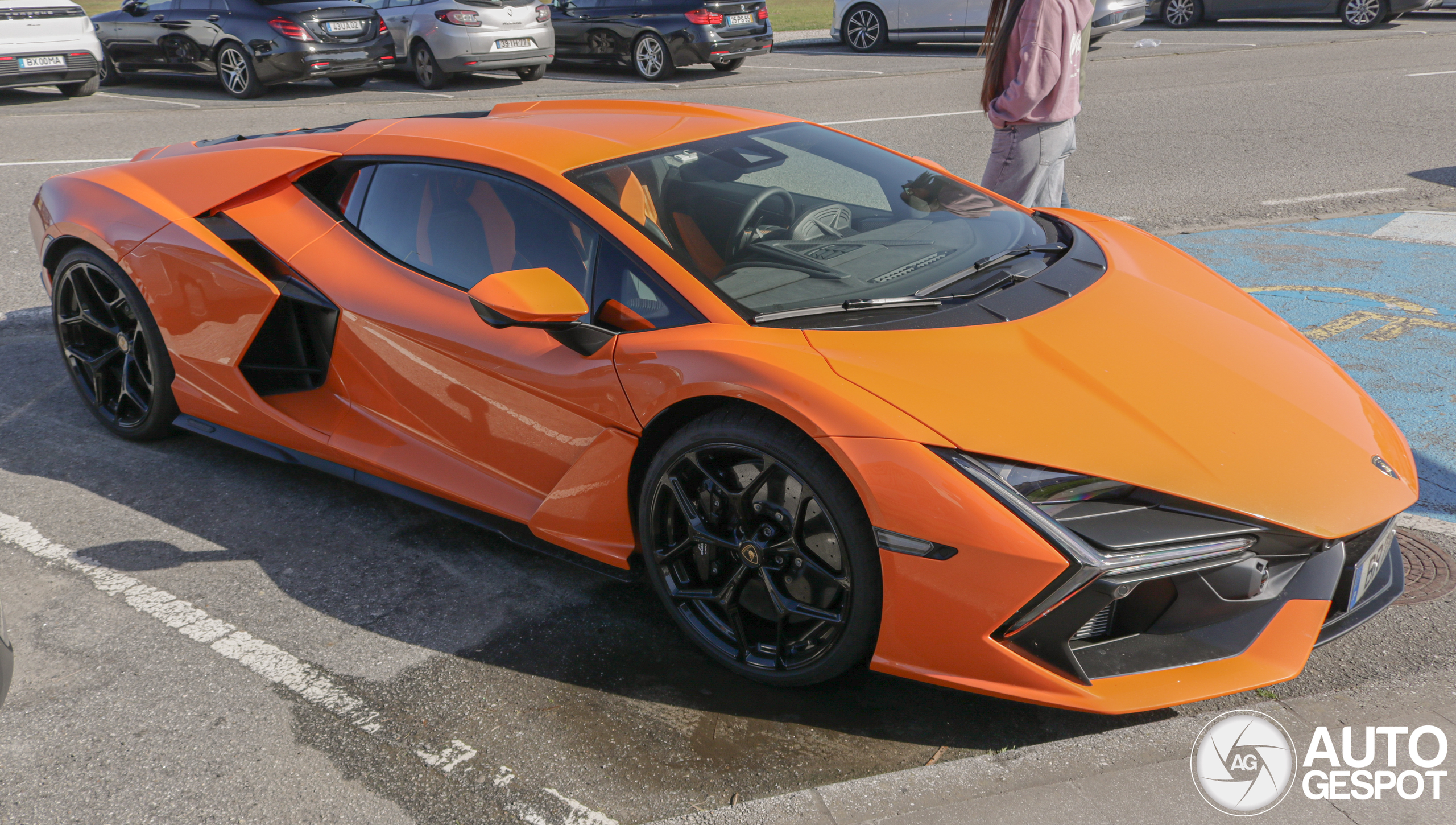 Lamborghini Revuelto