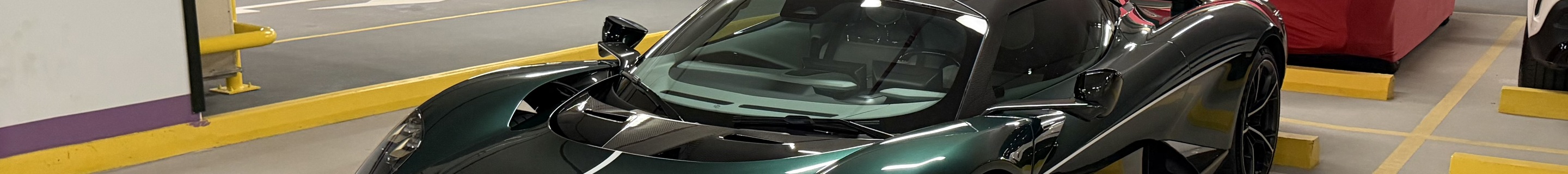 Aston Martin Valhalla
