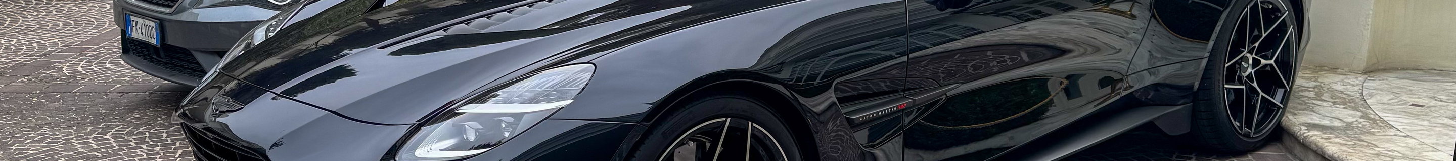 Aston Martin Vanquish 2025