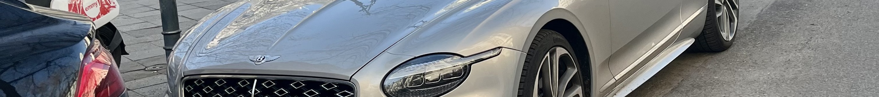 Bentley Continental GTC Mulliner 2025