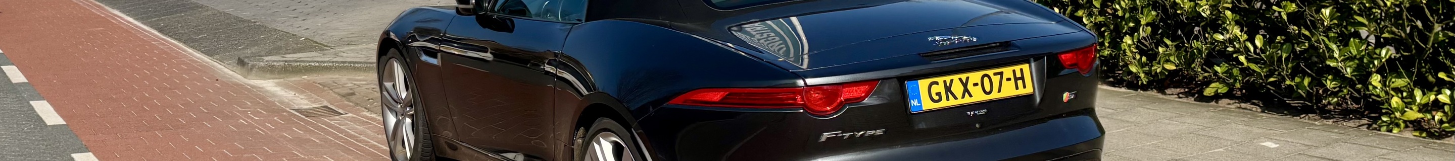 Jaguar F-TYPE S Convertible