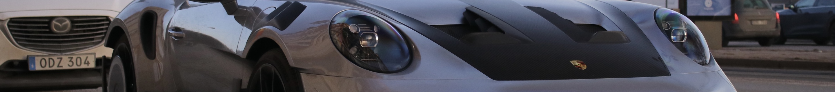 Porsche 992 GT3 RS MkI Weissach Package Manthey Racing