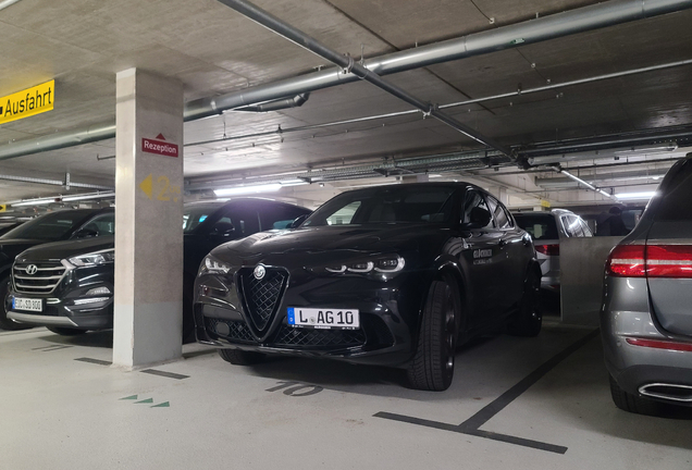 Alfa Romeo Stelvio Quadrifoglio 2023