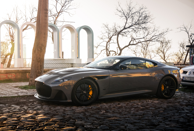 Aston Martin DBS Superleggera