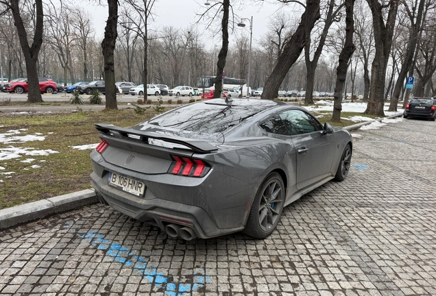 Ford Mustang Dark Horse 2024