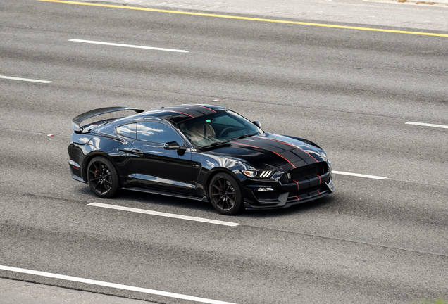 Ford Mustang Shelby GT350 2015