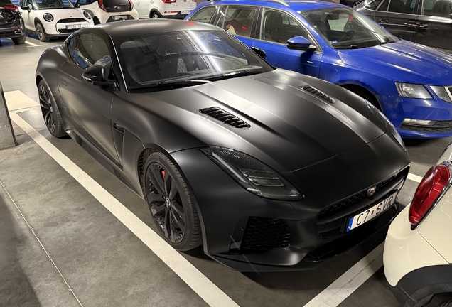 Jaguar F-TYPE SVR Coupé 2017